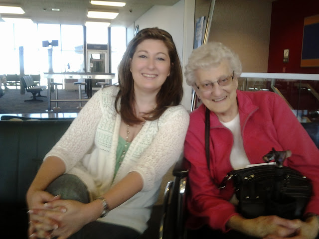 Vegas - Me & Gram Airport