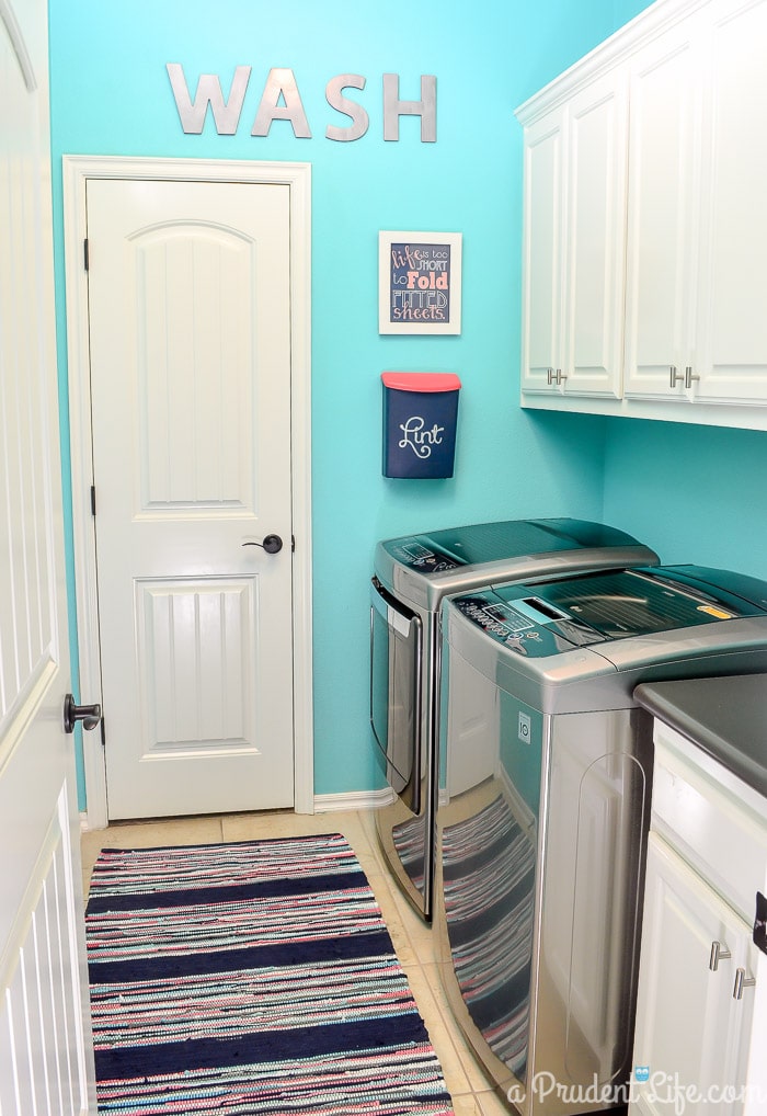 Bright & happy organized laundry room makeover - Under $100! 