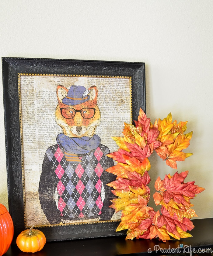 I love this quick tutorial for a DIY monogram fall wreath