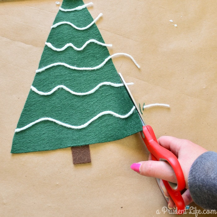 DIY No Sew $5 Rustic Christmas Pillow