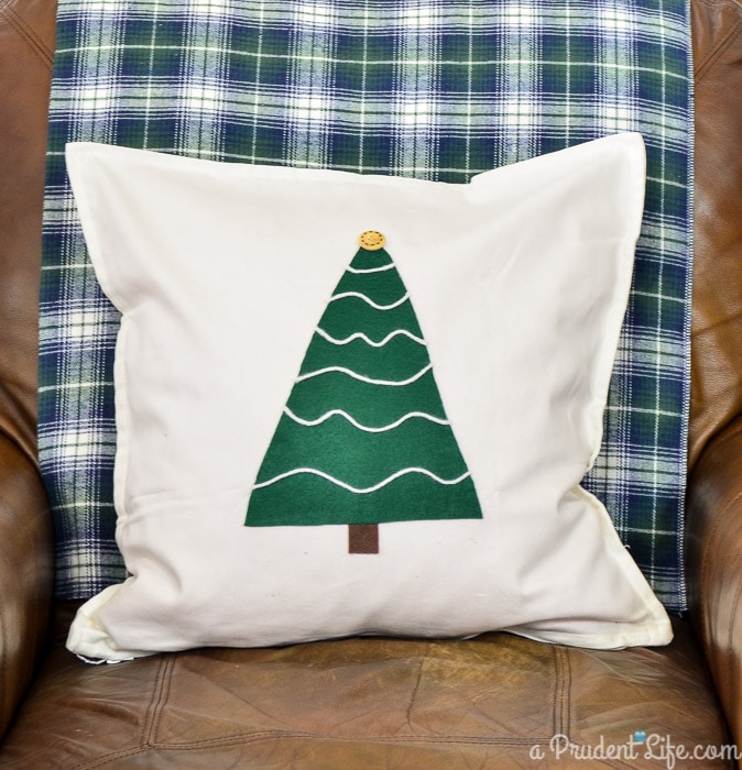 DIY Plaid Christmas Pillows - A Wonderful Thought