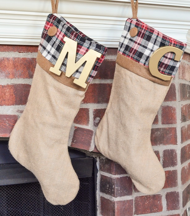 These DIY Stockings have a secret - they were made in 5 minutes! 