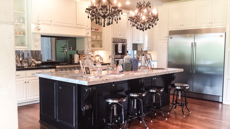 What a kitchen - the marble sink and mirrored back splash are amazing.