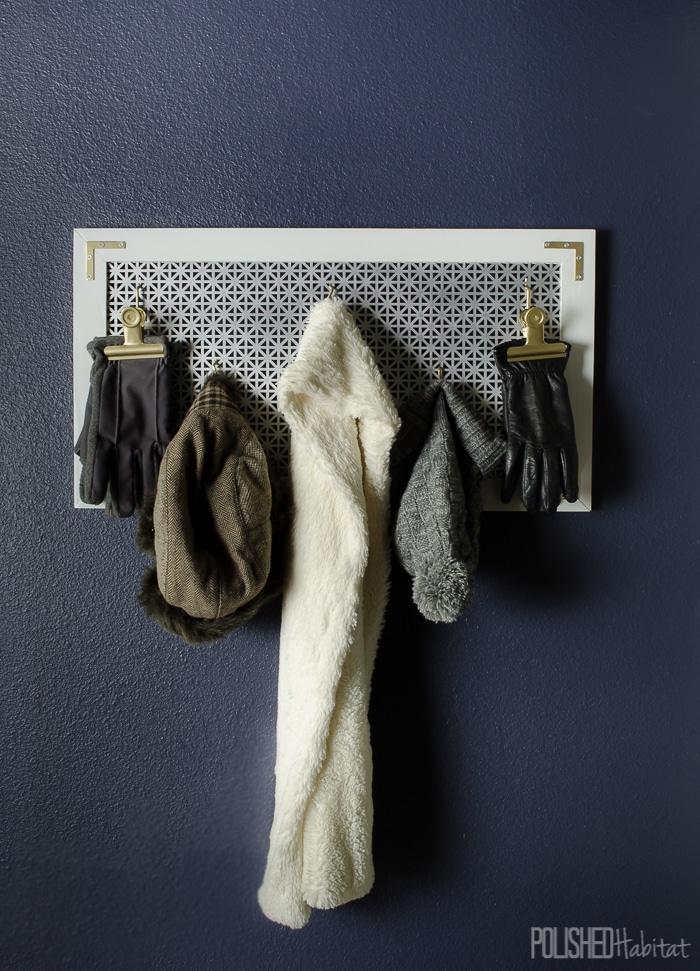 Looking for organization AND style? This DIY coat rack provides both on a budget and is the perfect entry-level DIY project for your entryway.