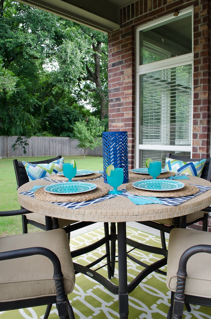 Teal and Navy Outdoor Place Settings