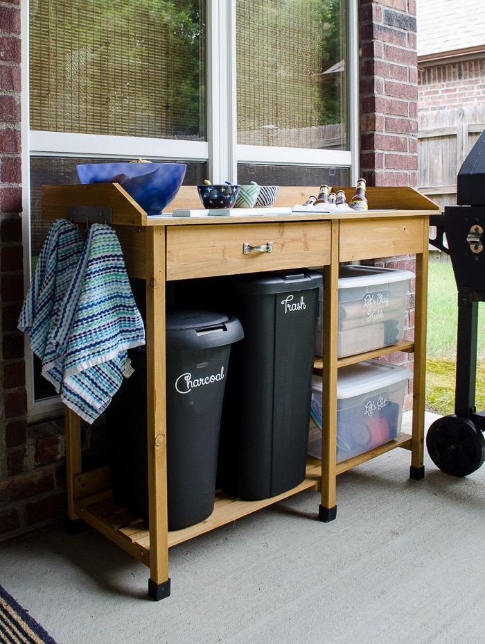 Need storage and serving space on the patio? I love this affordable option!