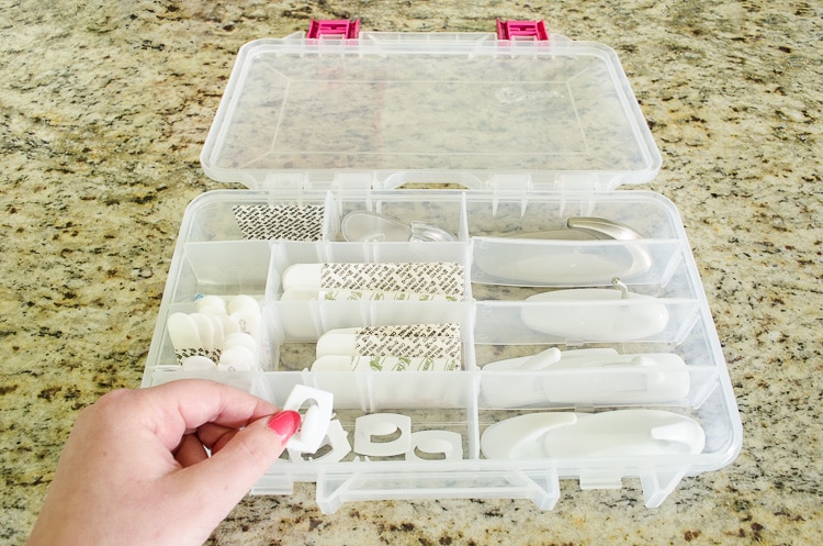 OH my gosh, why didn't I think of this! This organizer is perfect to keep track of all my various leftover Command strips. 