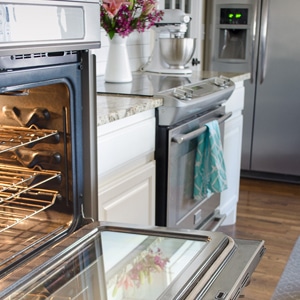 How to Clean Oven Glass