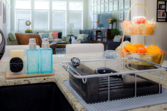 Drying station for dishes - kitchen organization