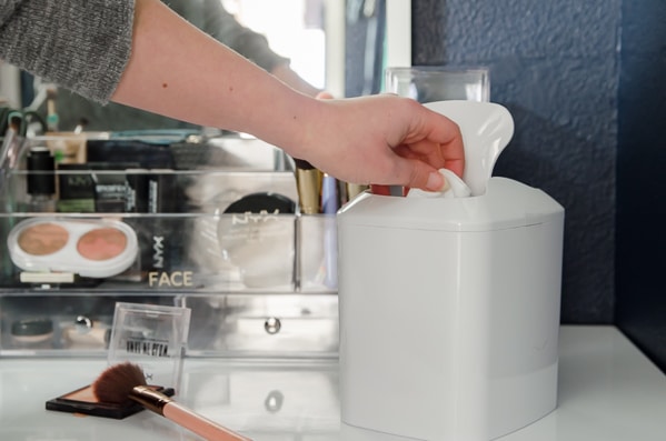 Countertop Trash Can for Vanity