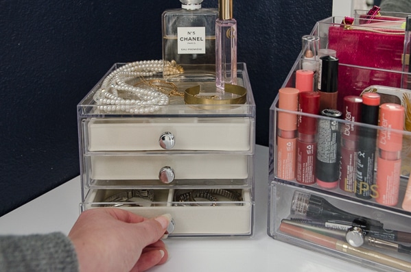 Best Makeup Organizers For Beauty Product Storage 2020