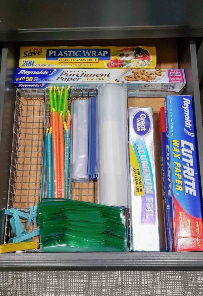 Organized Kitchen Drawer - baggies, foil, plastic wrap