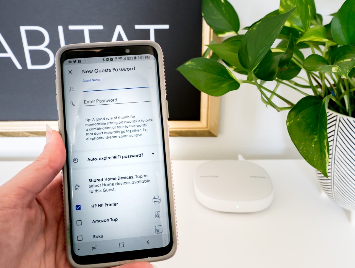 Setting up a guest wifi password is simple with the Samsung SmartThings Wifi system. 