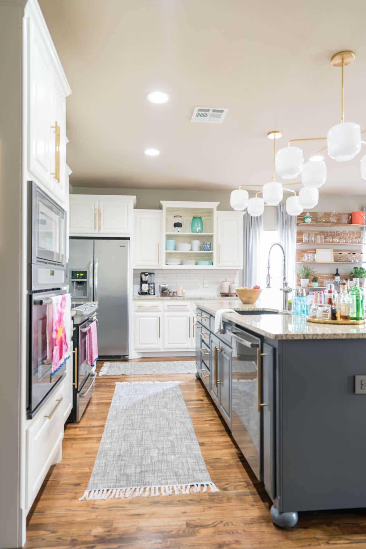 Organize Kitchen Cabinets