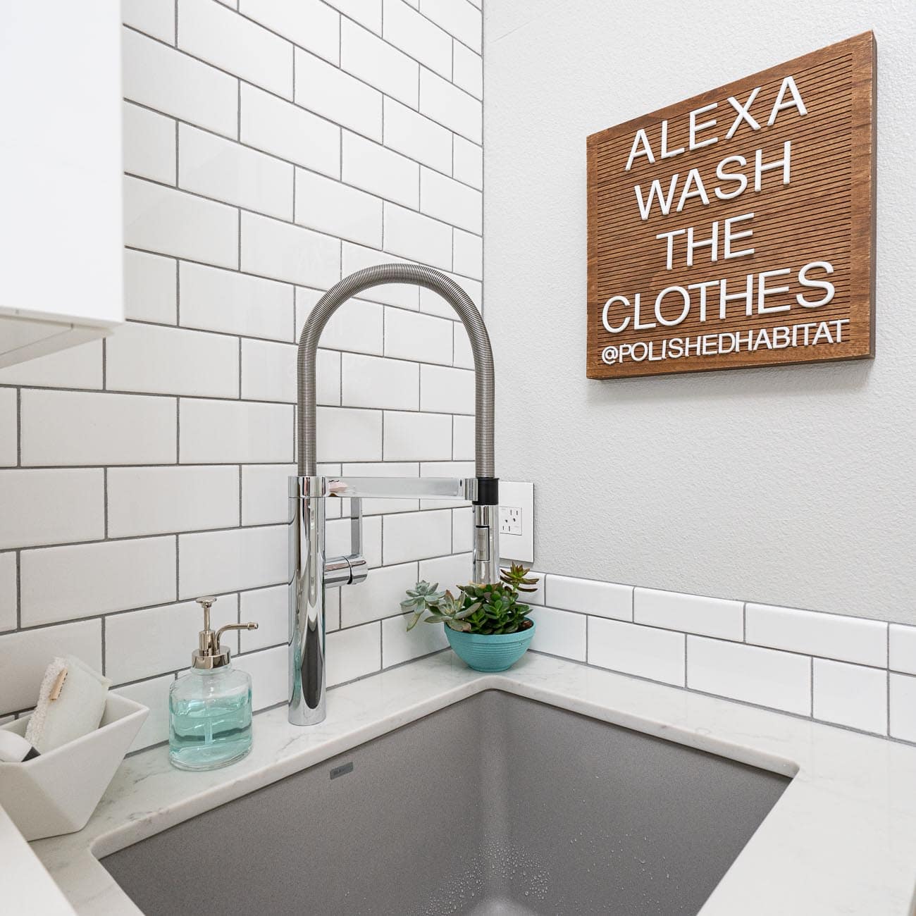 How to Organize The Bathroom Counter & Tub Surround - Polished Habitat