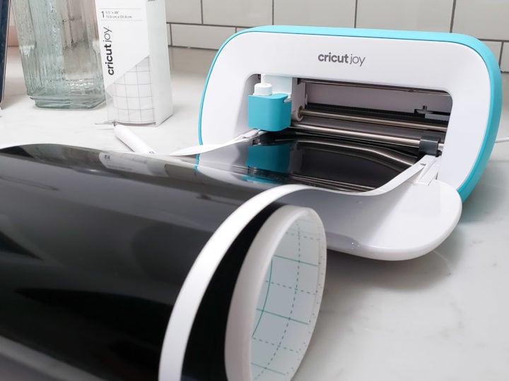 Cheap and Easy DIY Graduation Gift Ideas with Cricut Joy